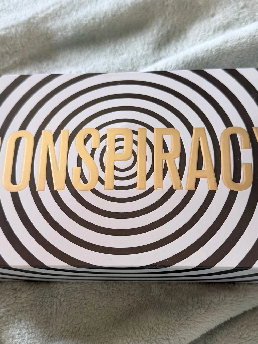 Jeffree Star x Shane Dawson Conspiracy Palette BNIB